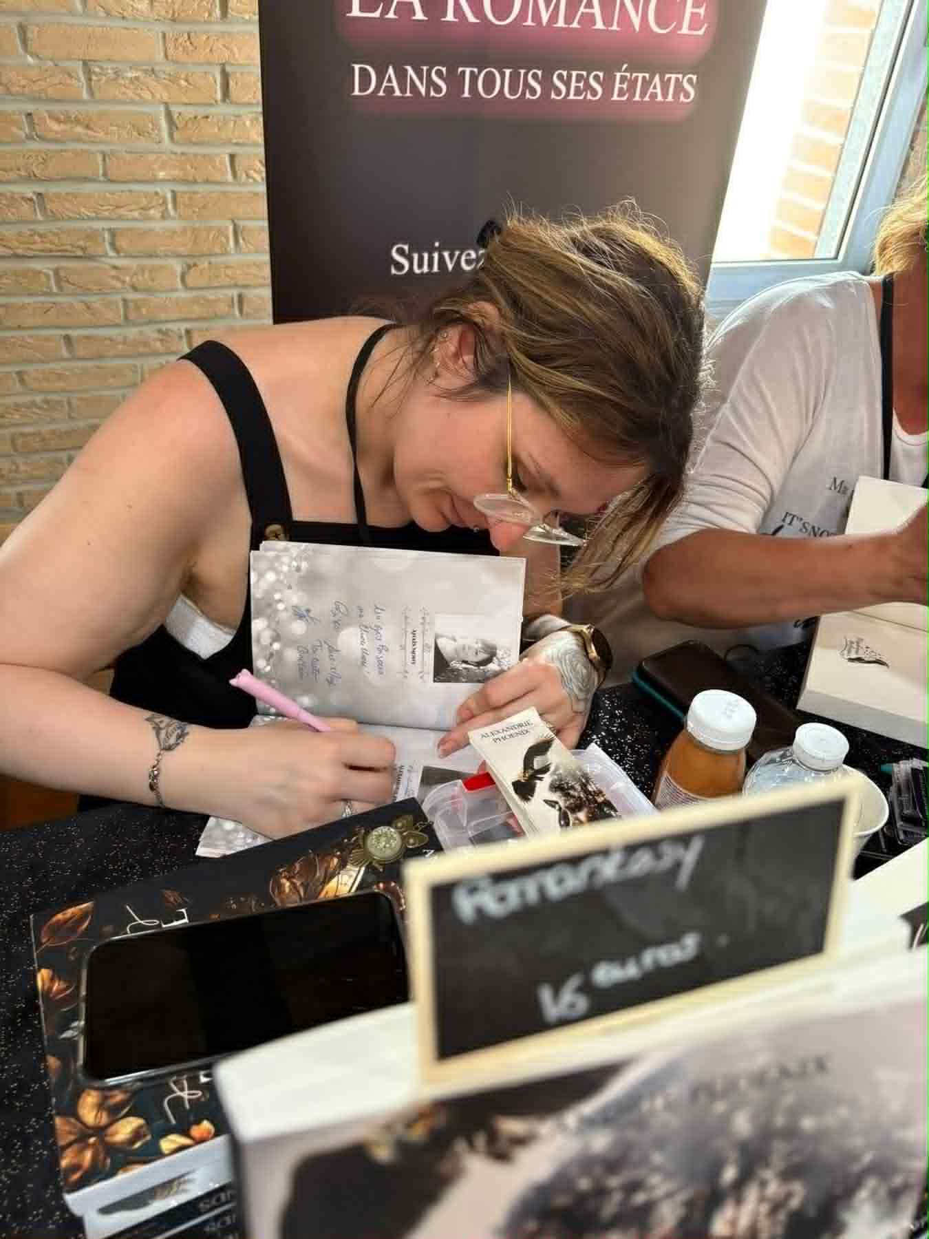 Alexandrie phoenix auteure